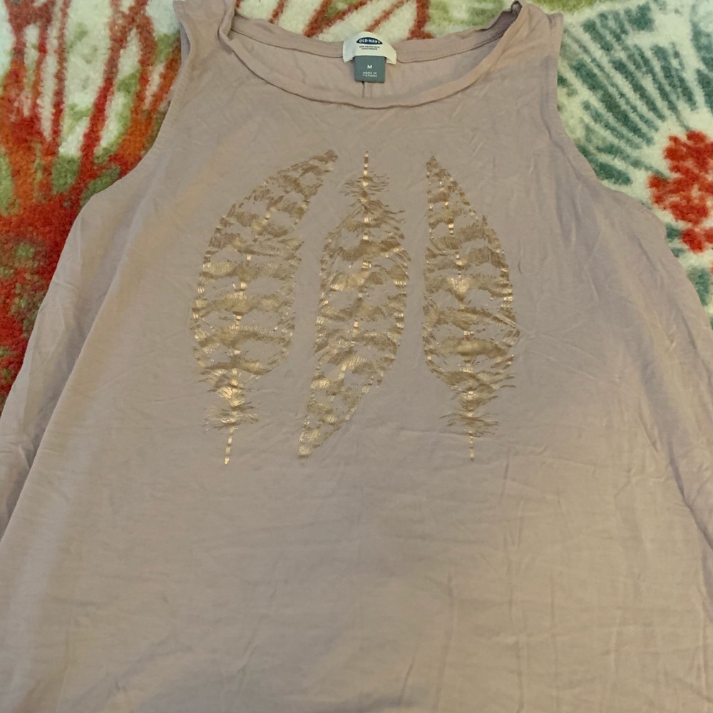 Clothes - Picture 2 of 8